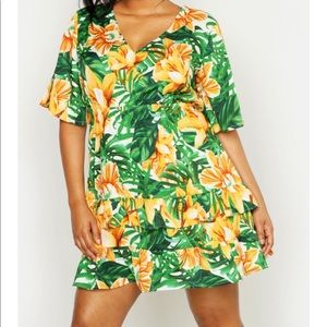 Boohoo PLUS tropical floral ruffle smock dress